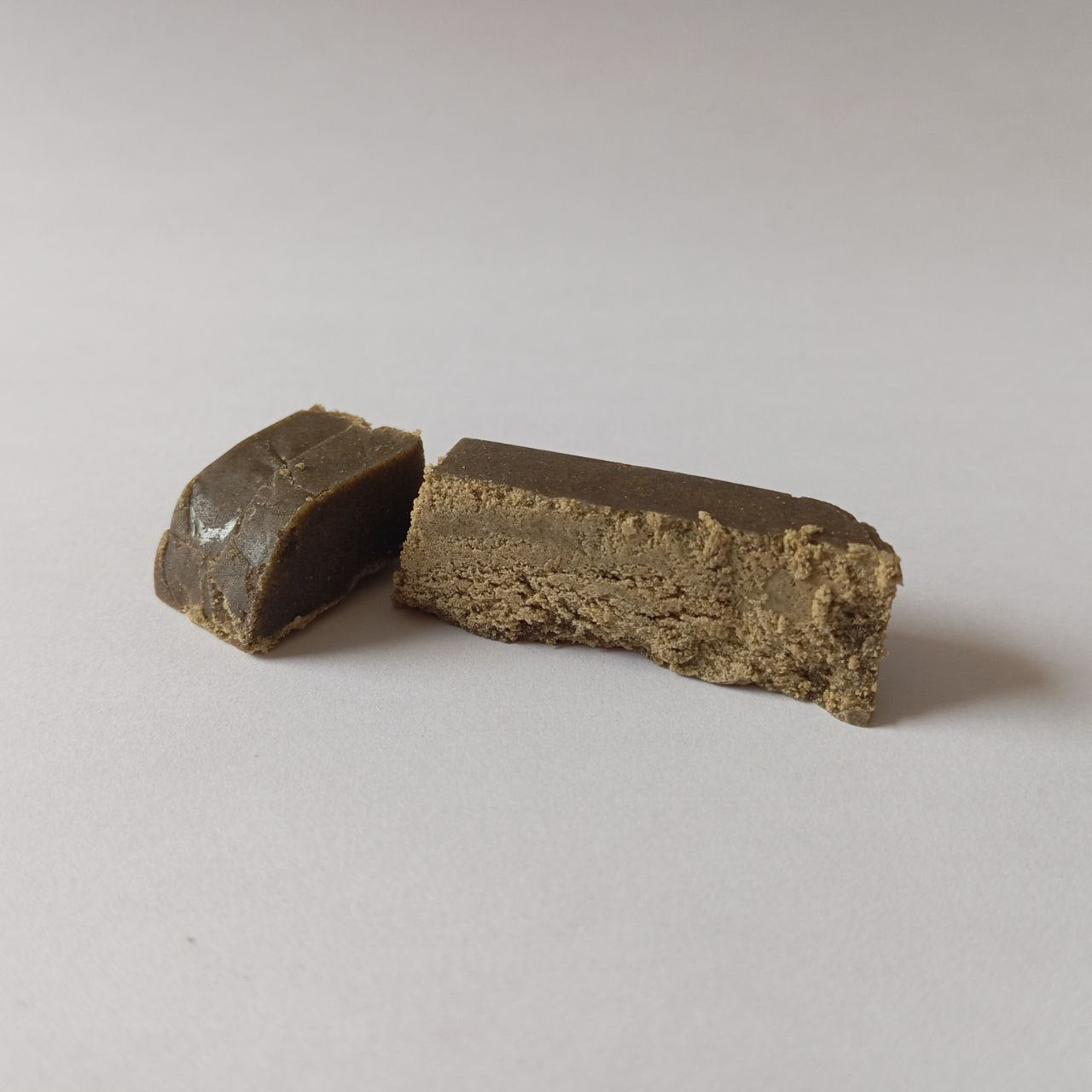 Supreme CBD Hash (50% CBD)